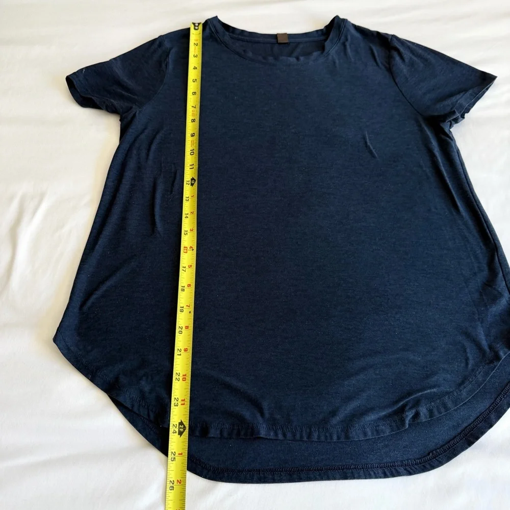 Beyond Yoga "On the Down Low" T-Shirt Nocturnal Navy Blue Soft Workout Tee - Picture 14 of 15